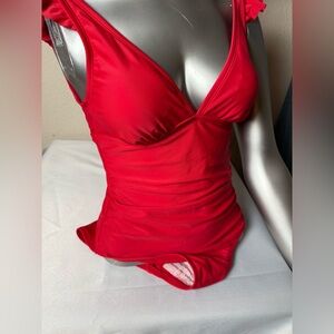 Kona sol 
 Bold Red Swimwear